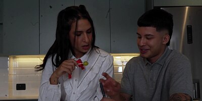 Colombian Schoolgirls Practice Sexual Education With Their Stepbrother - Danner Mendez