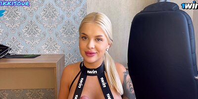 The model wanted to feel my delicious cock inside her pussy