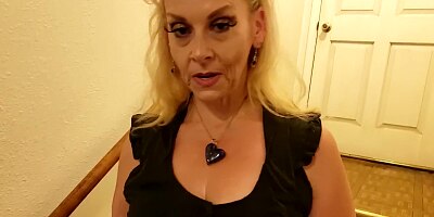 Big Boobs Blonde MILF Misses Cock Welcome Home Blowjob Swallows Load