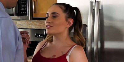Naughty America - Sera Ryder gets her friend's dad to satisfy her needs