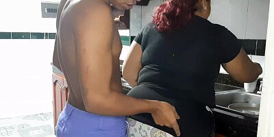 I invite the employee to fuck, she gladly says yes