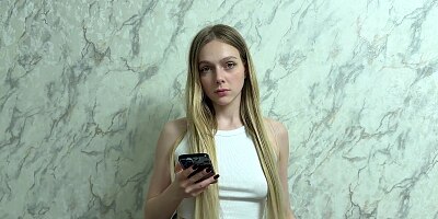 MY STEPSISTER'S PHOTOS WERE LEAKED, AND I DIDN'T HESITATE TO FUCK HER