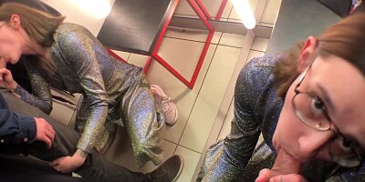 Risky Public Sex in a Fitting Room Full Video