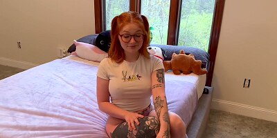 Stepsis Made an Onlyfans & Needs Help Making Content - Naomi Hughes