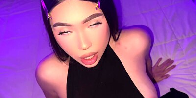 My girl says yes on the first date, I fuck her passionately her tight pussy makes me cum