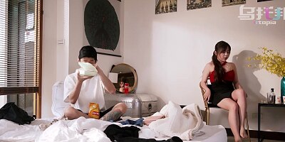 Sugar mommy has super wet pussy - Psychoorn