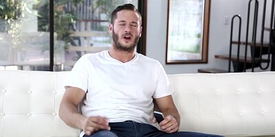 - Mia Malkova Gets ASSFUCKED In REVERSE GANGBANG With Adriana Chechik and Remy LaCroix!