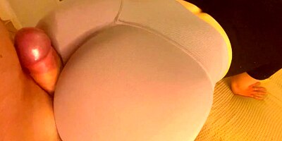 CFNM Assjob off Blonde British MILF in Tight Yoga Pants - Cum on Ass
