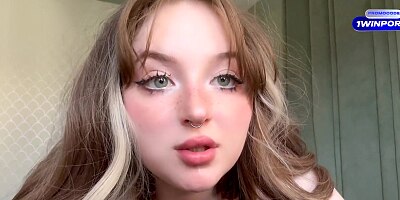 Big Ass Tinder Teen Egirl Loses In Truth Or Dare And Masturbates For You. Facetime Call