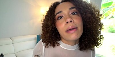 Beautiful Lightskin Babe Willow Ryder Sucks and Fucks on Glass Dildo Loud Moaning Big Booty Teen