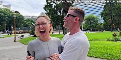 She blows me in the car and in return I fuck her ass - RIMMING ATM SQUIRT