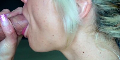 Sloppy deepthroat - PLEASE cum in my mouth