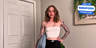 Stepsister is jealous that I Fucked her friend first