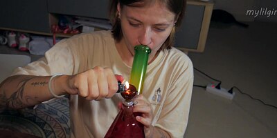 Hot chick sucking me off the whole night