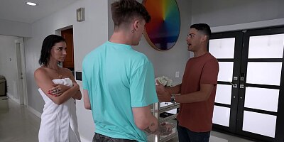 Stepmom Venus Valencias MILF Magic on Ethan's Fat Dick - MyPervyFamily