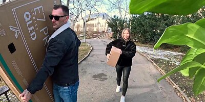 HUNT4K. I closed my BF's eyes with banknotes and sucked strangers' cock! I'm not that shy