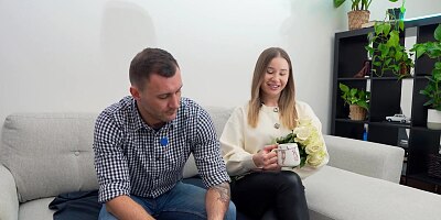 HUNT4K. I closed my BF's eyes with banknotes and sucked strangers' cock! I'm not that shy