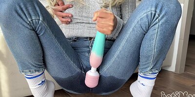 she loses challenge, Try Not to Cum Squirt three times