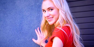 TUSHYRAW Teen babe Enjoys First Anal Experience