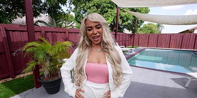 PropertySex Ambitious Sex-Craved Agent Bangs Big Property Investor Dick