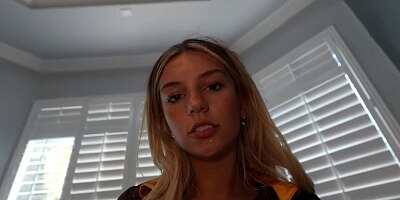 Slutty 18 Year Old Delivery Driver Got A Different Type Of Package