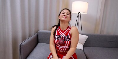 Asian teen Amelia Ost in her first anal video