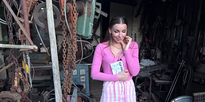 DEBT4k. Young debtor showed a collector what real squirt is