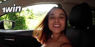 Fucking A Girl Selling Food On The Road! She's The Best Sucking Dick!