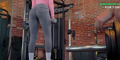 Risky public sex with a busty beauty in the gym - Eva Soda