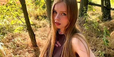 Horny Schoolgirl got Lost in the Forest and is ready to do anything to get out