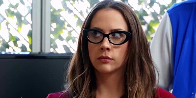 Babes - Stepmom Chanel Preston has threesome teens with Chloe Cherry