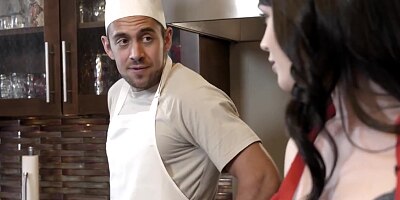 ADULT TIME - Evelyn Claire Desperately Wants The Big Dick Chef To DEVOUR HER PUSSY! SHE GOT CAUGHT!