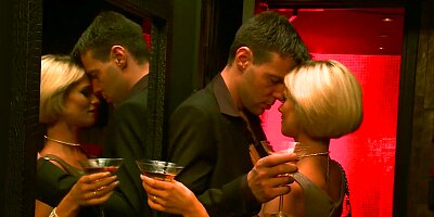 Sex break in the toilet with Claire Castel