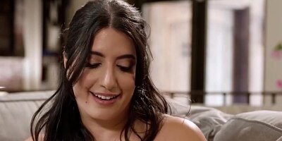 GIRLSWAY - New Courier Arabelle Raphael Teases Sarah Arabic In Spandex Then Gives In To Mutual Lust