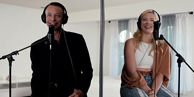 Bubble Butt Blonde River Lynn Lets the Sex Flow with Brad Newman