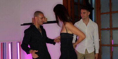 Wild babe Jadilica enjoys getting fucked by two hard thick cocks