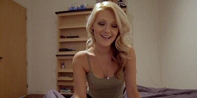 Stepsister's Wild Friend Hope Harper Fucks Stepbrother in Stealth Mode for Anal, Creampie Finish