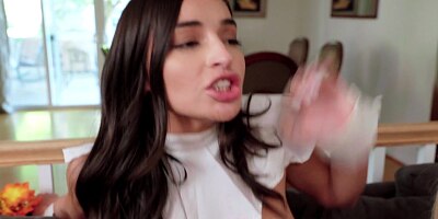 Emily Willis & Sky Pierce Get Stuffed with Stepbro's Dick for Thanksgiving Threesome