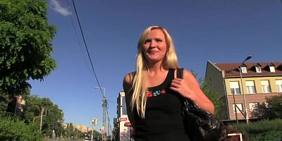 PublicAgent Stunning blonde loves getting fucked by my big dick (p1102)
